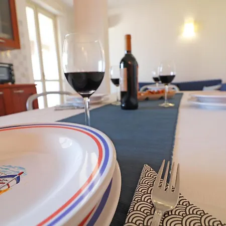 Casa Vacanze Calipso A Salento, Vista Mare 6 Posti Letto. Vakantiehuis *