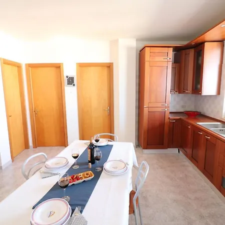 Vakantiehuis Casa Vacanze Calipso A Salento, Vista Mare 6 Posti Letto. Otranto
