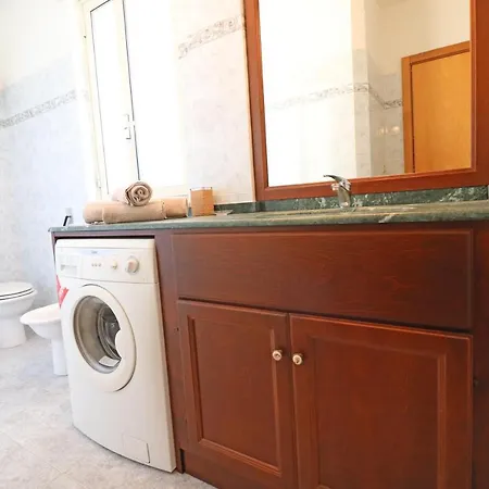 Casa Vacanze Calipso A Salento, Vista Mare 6 Posti Letto. Otranto